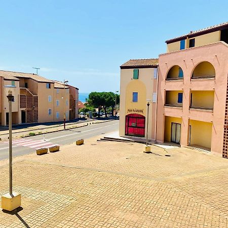 Appartement Proche Mer Avec Piscine Et Parking Fleury  Bagian luar foto